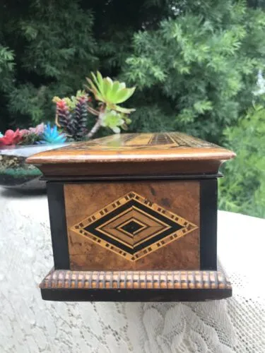 Antique Hand Inlaid Wooden Cribbage Board