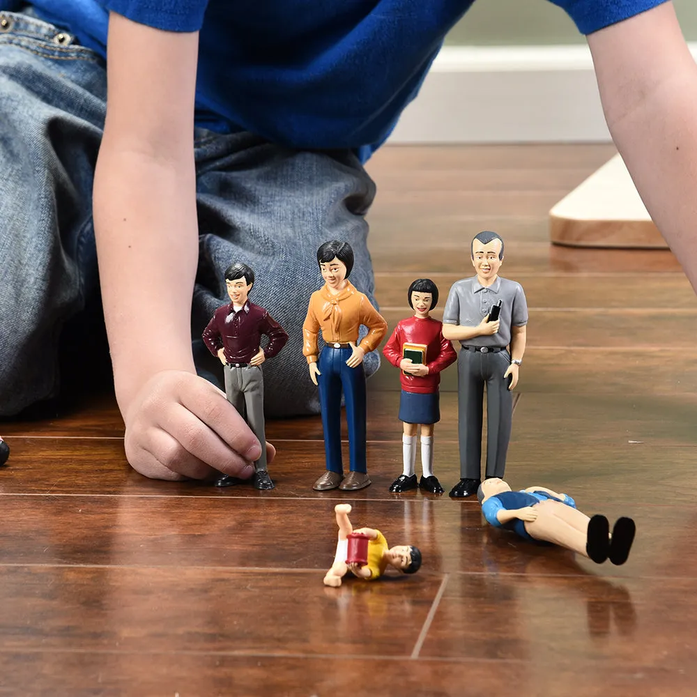 Asian Pretend Play Vinyl Family Figurines | 8 Piece Set