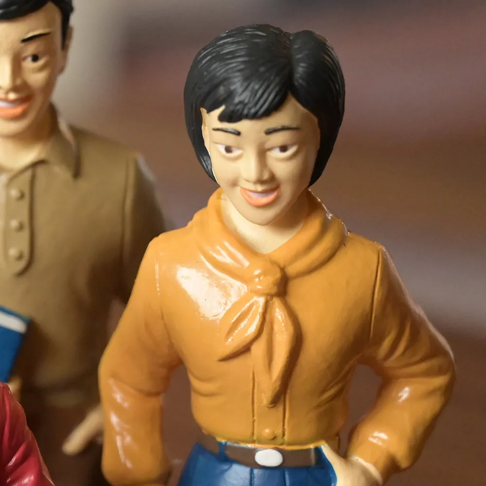 Asian Pretend Play Vinyl Family Figurines | 8 Piece Set