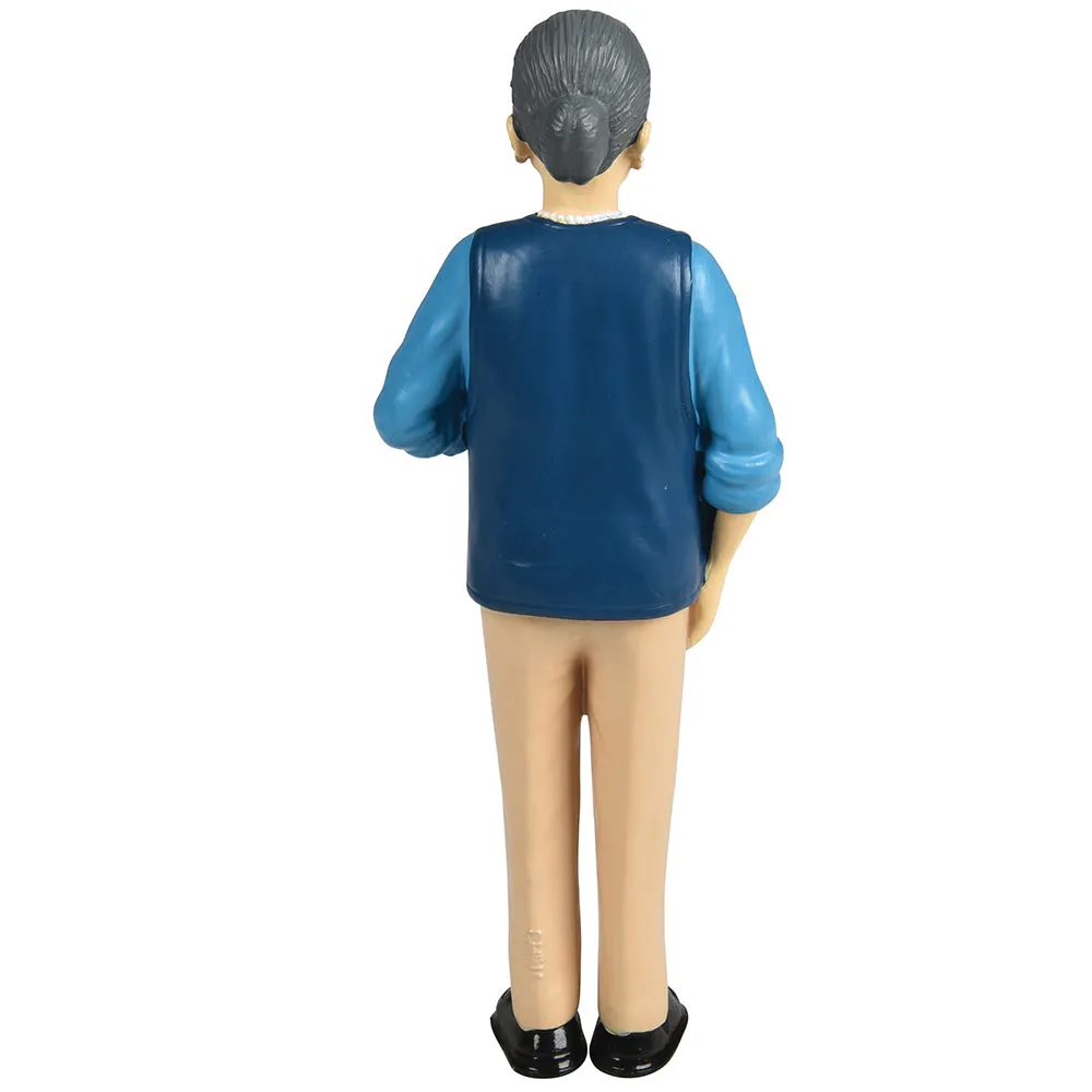 Asian Pretend Play Vinyl Family Figurines | 8 Piece Set