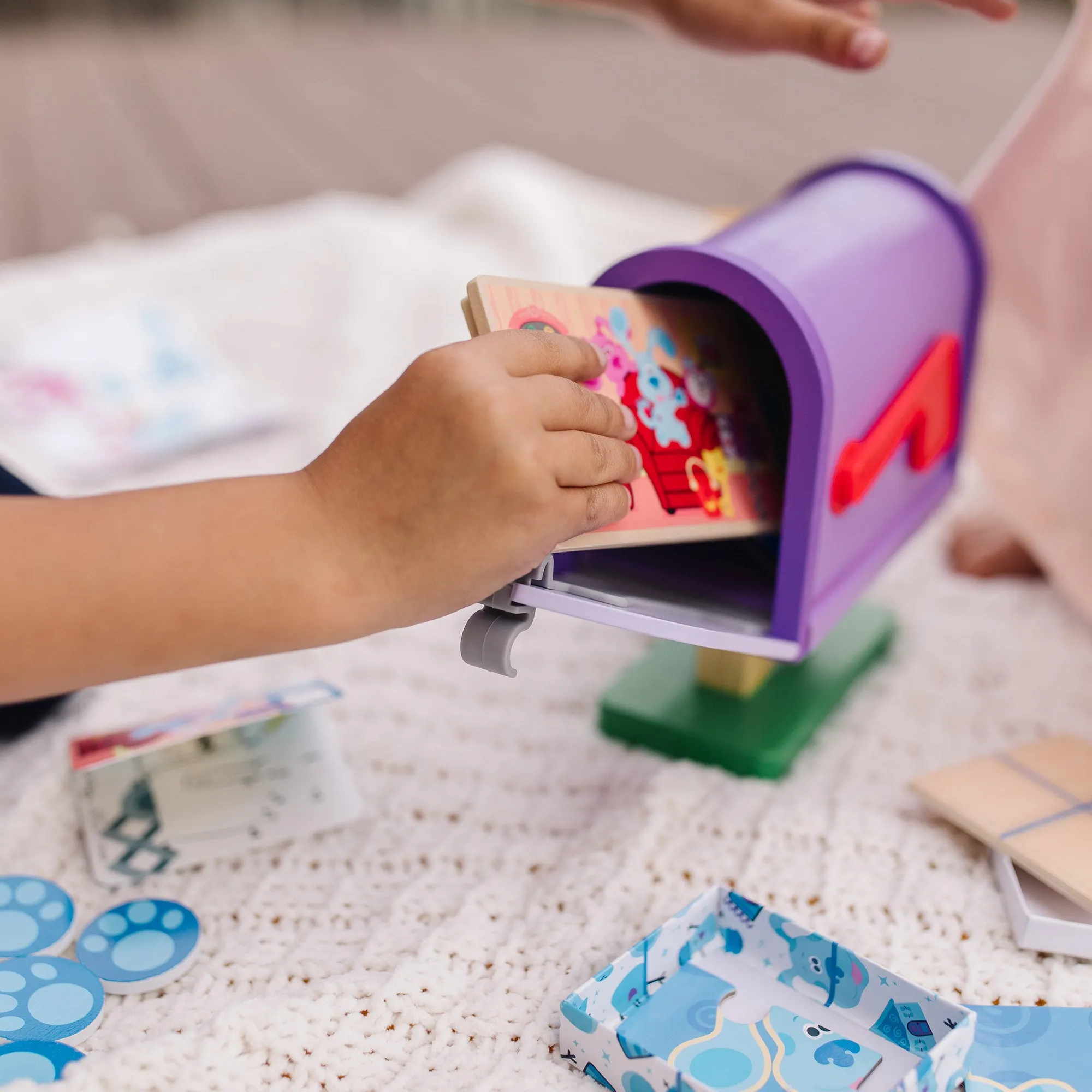 Blue's Clues & You! Wooden Mailbox Play Set