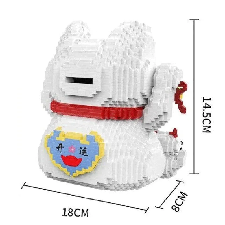 Get lucky With Our Golden Nugget Lucky Cat And Lucky Man Nano Building Set