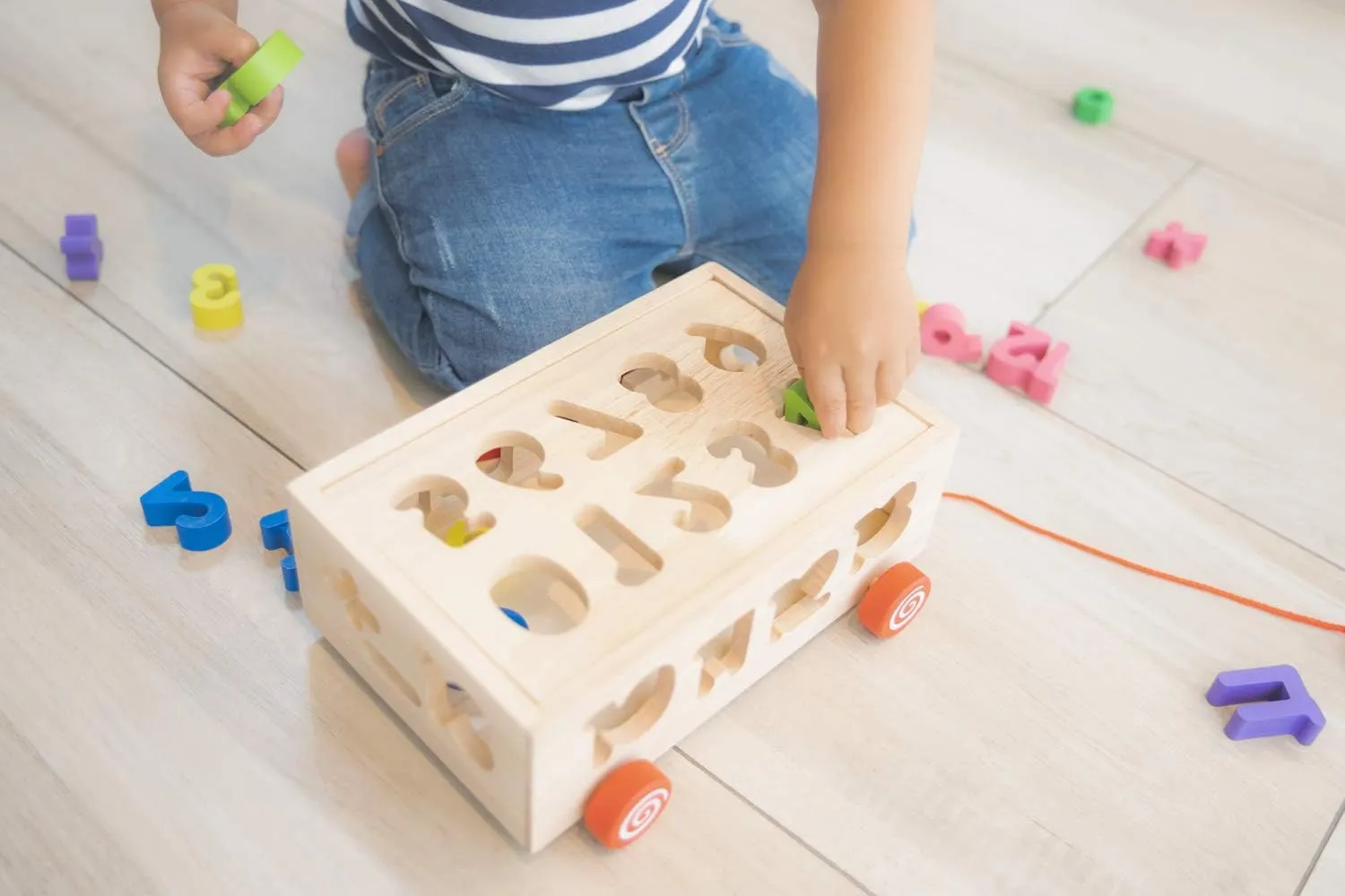 Wooden 3D Learning and Pulling Bus Cart - 874