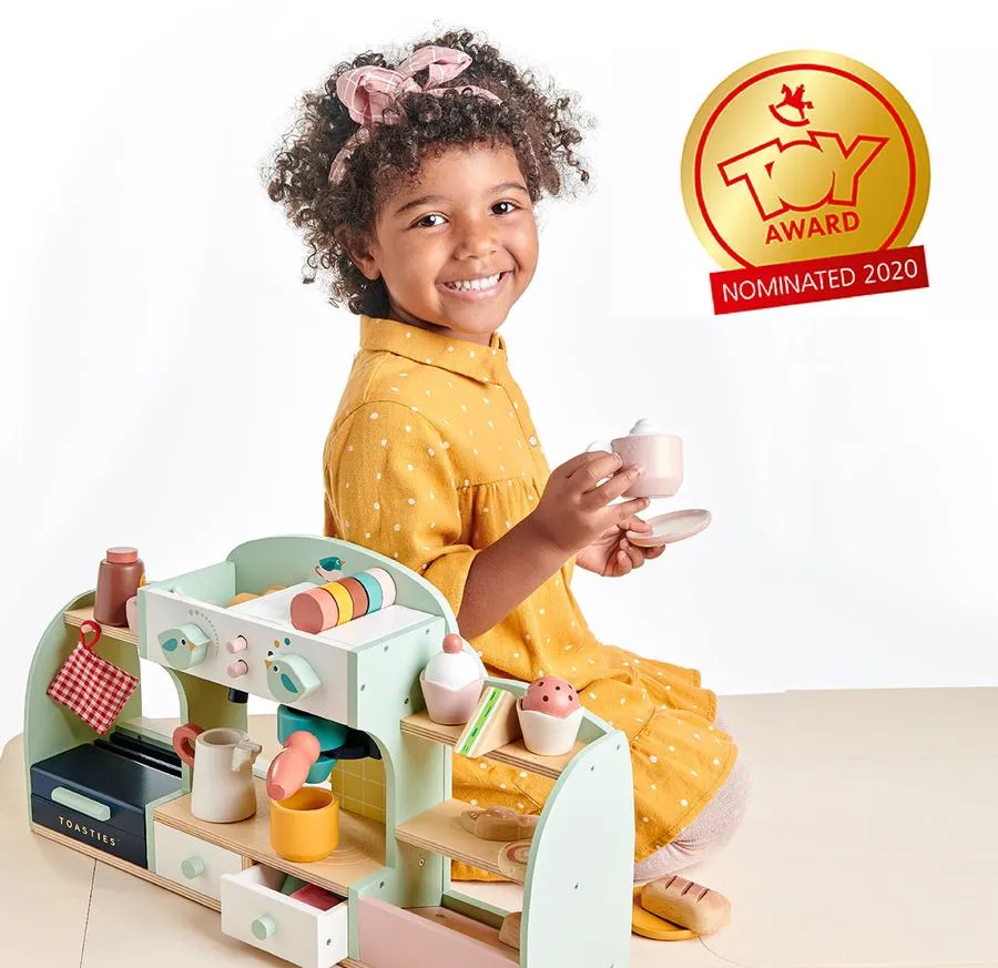 Wooden Birds Nest Toy Cafe